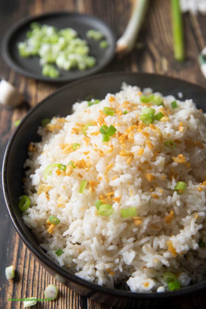 Sinangag (Filipino Garlic Fried Rice) Food and Journeys®