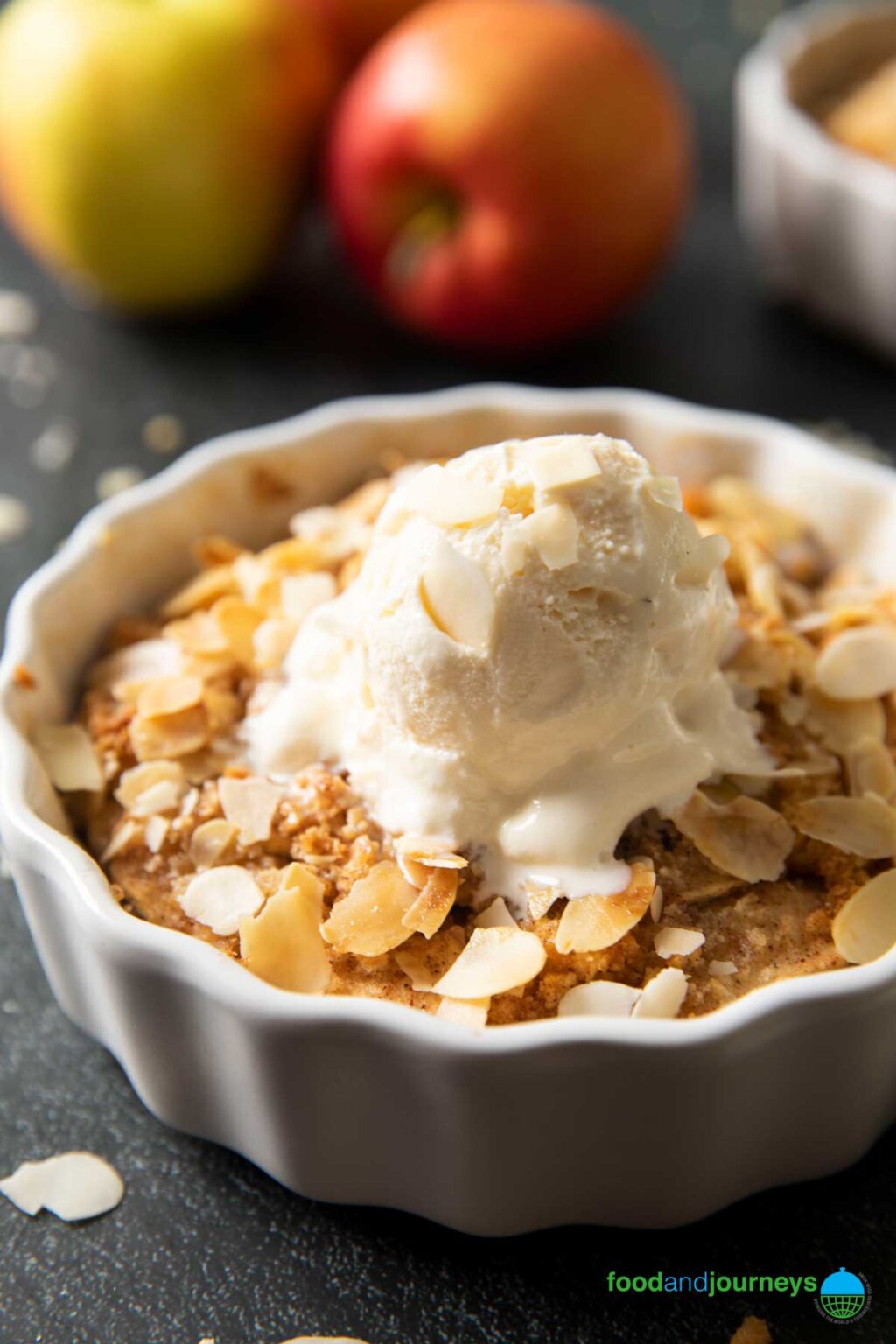 swedish-apple-crumble-food-and-journeys